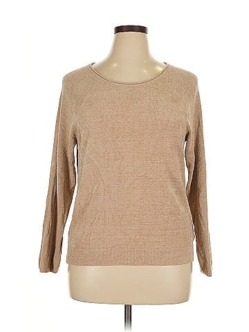 Barefoot Dreams Pullover Sweater (view 1)