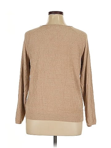 Barefoot Dreams Pullover Sweater (view 2)