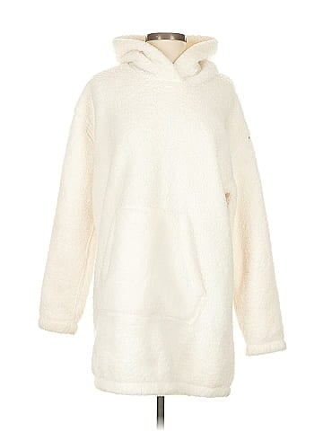 Gilly Hicks Poncho (view 1)