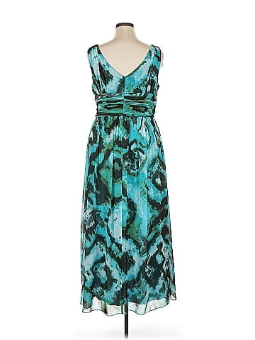 Donna Morgan Cocktail Dress (view 2)