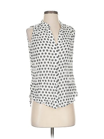 Bella Dahl Sleeveless Blouse (view 1)