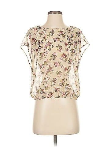 Band of Gypsies Short Sleeve Blouse (view 1)
