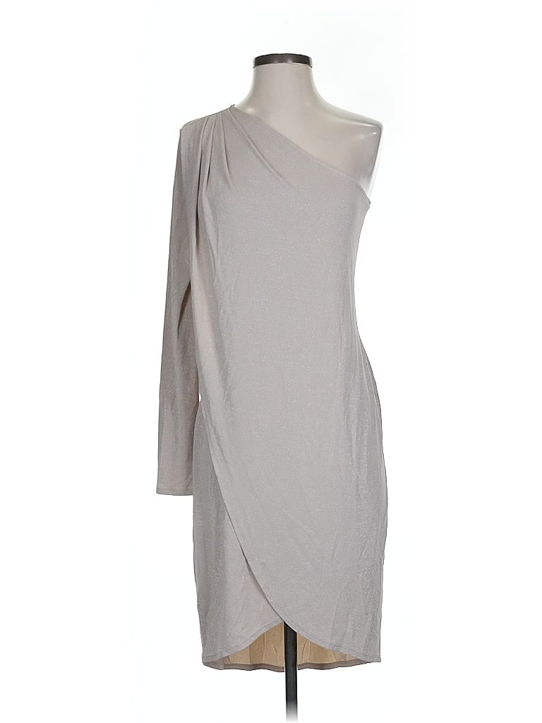 Click to view more detailed imagery on our partner's website Pre-owned Bcbgmaxazria Cocktail Dress In Gray
