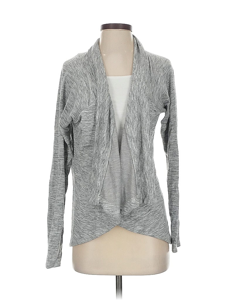 Click to view more detailed imagery on our partner's website Pre-owned Athleta Kimono In Gray