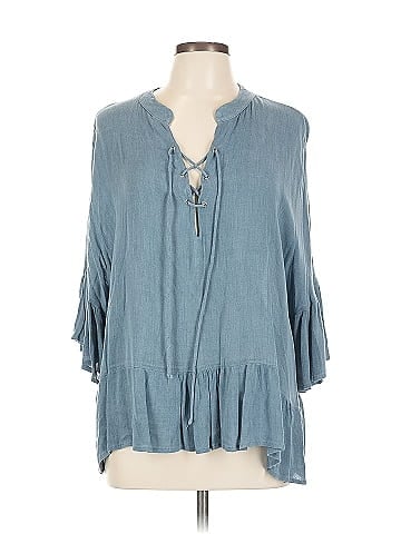 Karlie 3/4 Sleeve Blouse (view 1)