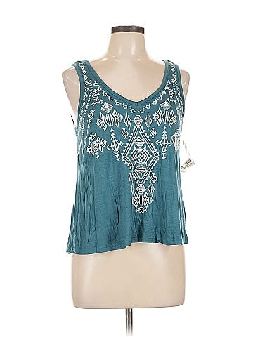 Eyeshadow Sleeveless Blouse (view 1)