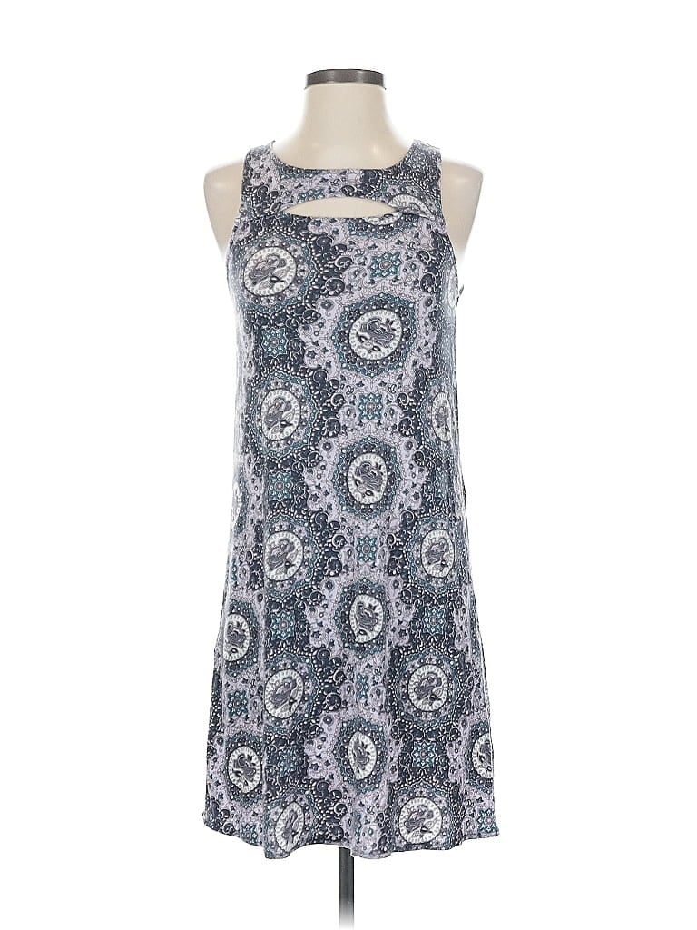 Pre-owned Aéropostale Casual Dress In Gray
