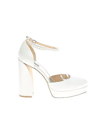 Badgley Mischka Heels (view 1)