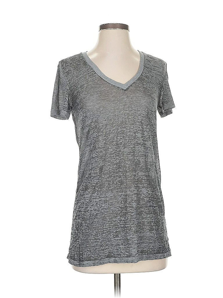 Click to view more detailed imagery on our partner's website Pre-owned Abound Active T-shirt In Gray