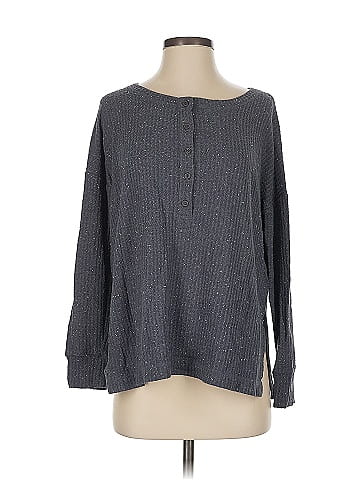 Old Navy Pullover Sweater (view 1)