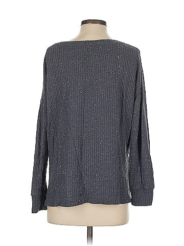 Old Navy Pullover Sweater (view 2)
