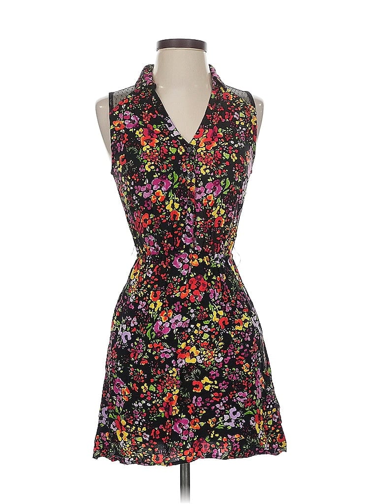 Click to view more detailed imagery on our partner's website Pre-owned Forever 21 Cocktail Dress In Black