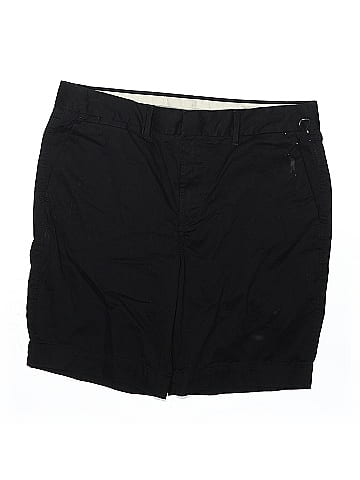 Gap Shorts (view 1)