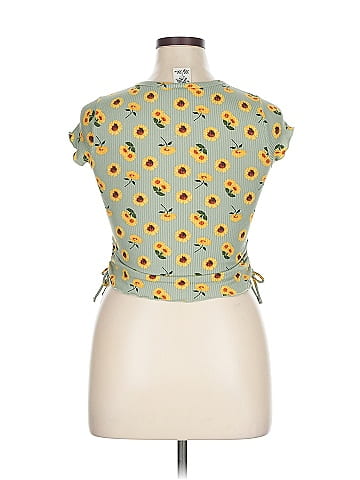 Lily Bleu Sleeveless Blouse (view 2)