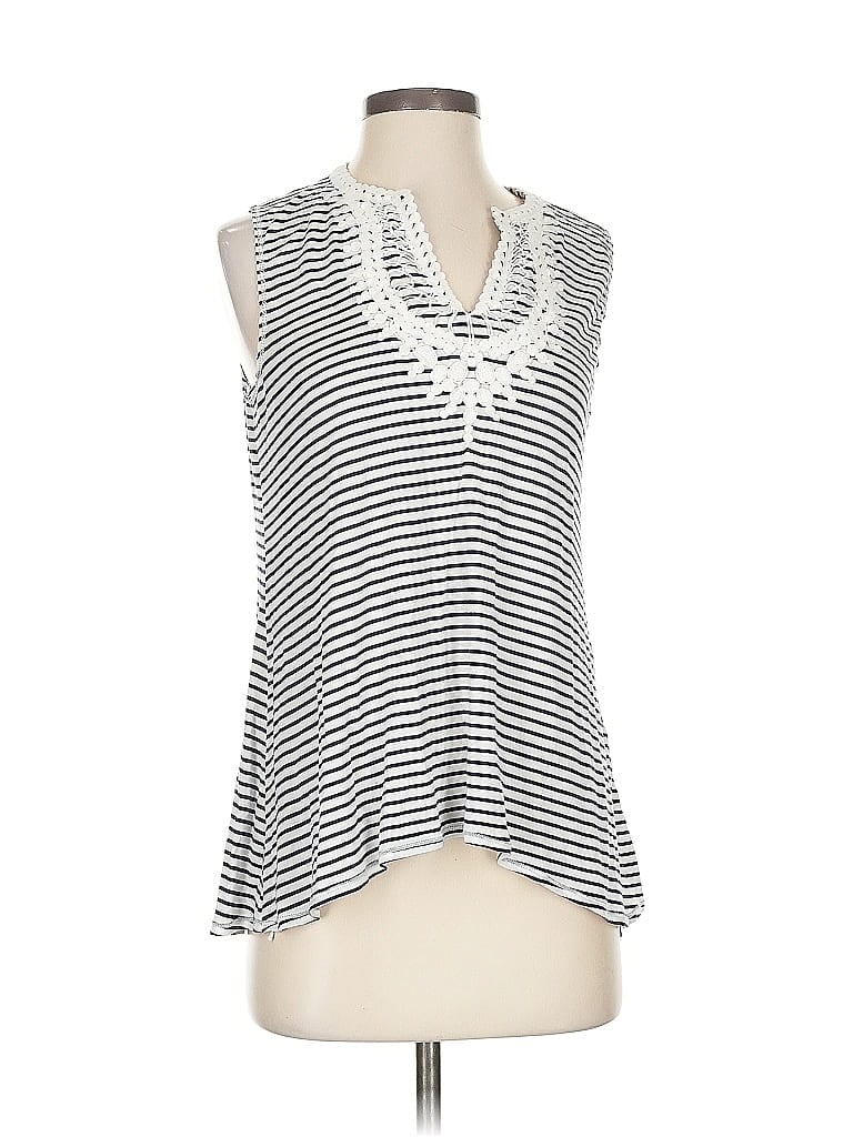 Pre-owned Max Studio Sleeveless Blouse In White