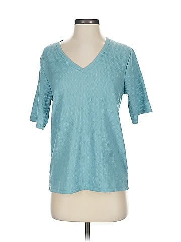 B. Young Short Sleeve Top (view 1)