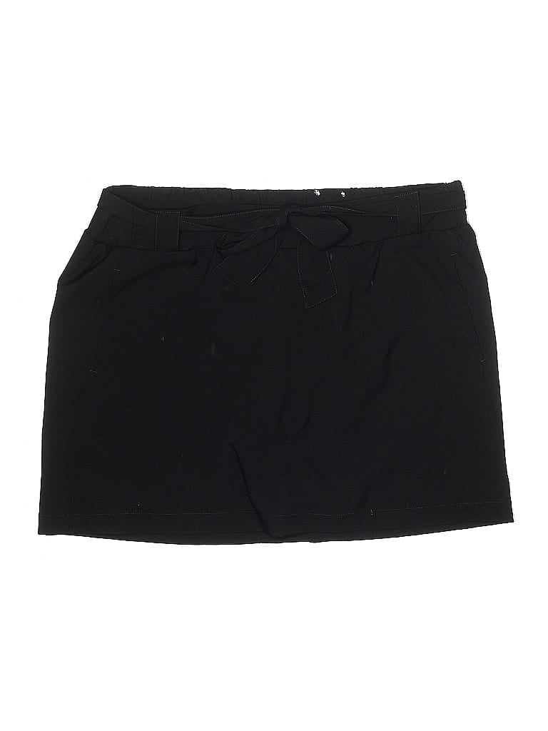 Click to view more detailed imagery on our partner's website Pre-owned St. John's Bay Casual Skirt In Black