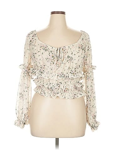 Pinch 3/4 Sleeve Blouse (view 1)