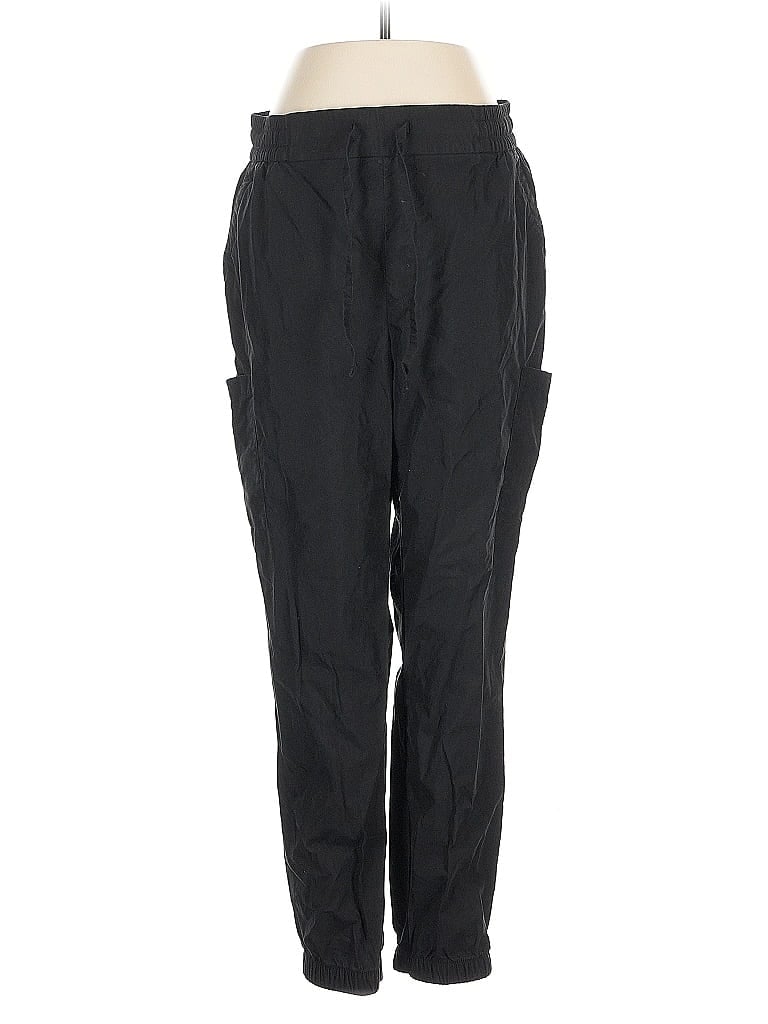 Pre-owned Old Navy Cargo Pants In Black