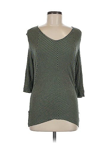 Bordeaux 3/4 Sleeve Top (view 1)