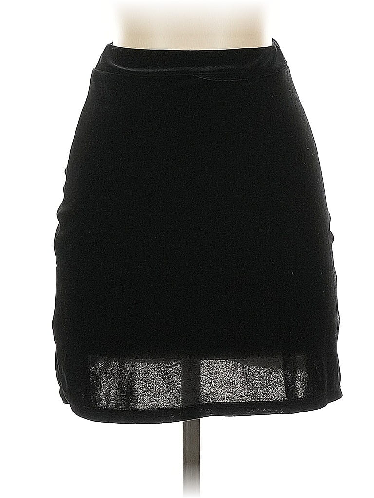 Pre-owned Fashion Nova Casual Skirt In Black