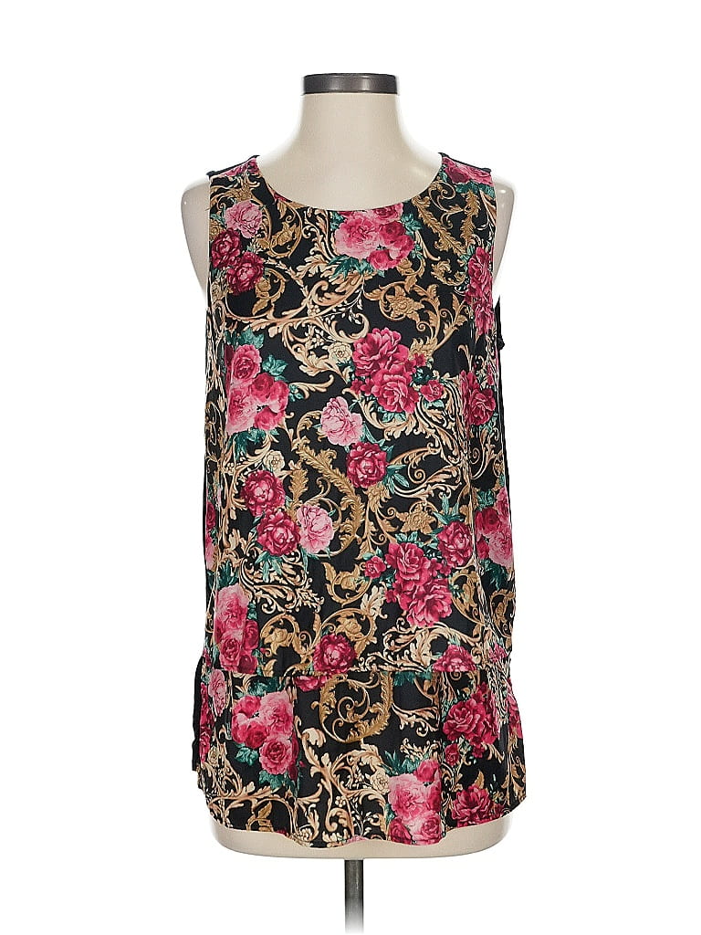 Click to view more detailed imagery on our partner's website Pre-owned Dg^2 By Diane Gilman Sleeveless Blouse In Black