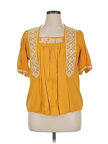 Solitaire Short Sleeve Blouse (view 1)