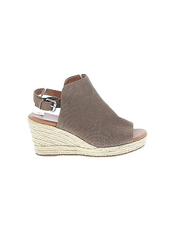 Gentle Souls by Kenneth Cole Wedges (view 1)