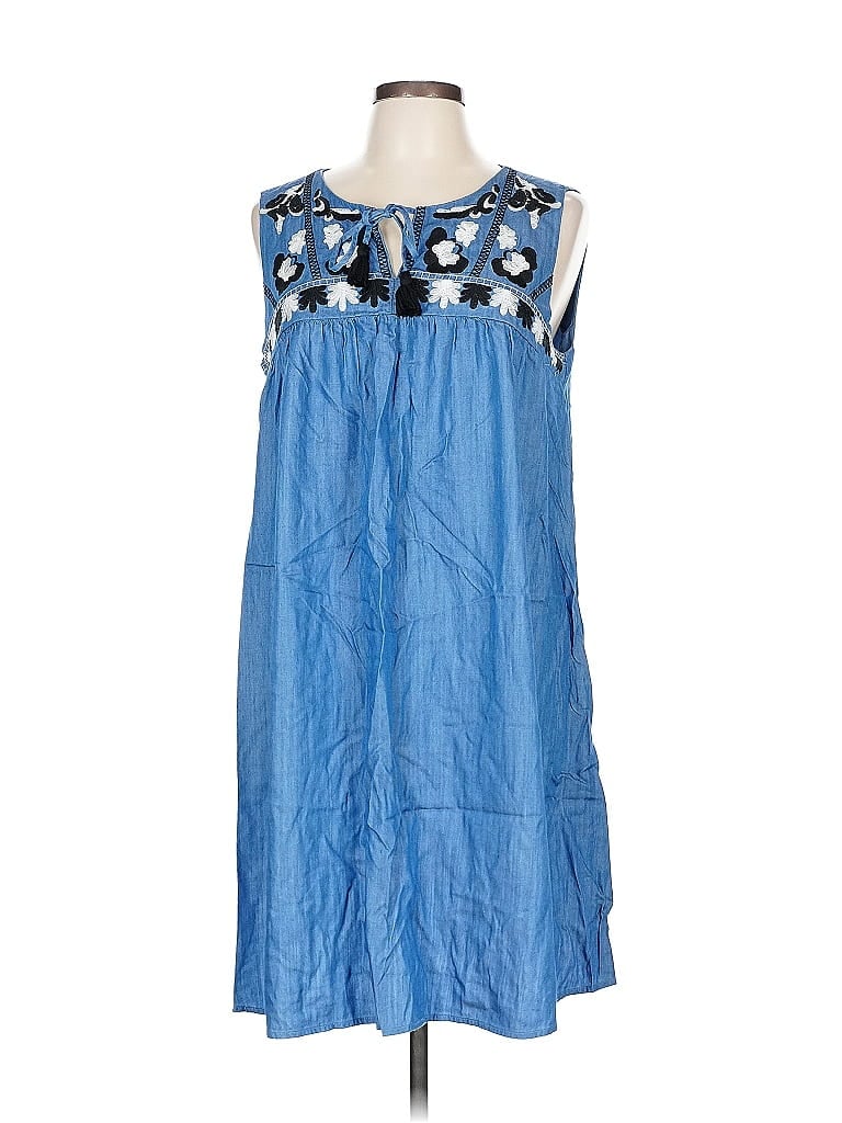 Click to view more detailed imagery on our partner's website Pre-owned Mystree Casual Dress In Blue