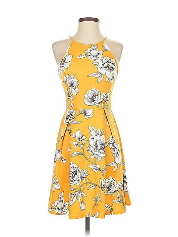 Soprano Casual Dress (view 1)