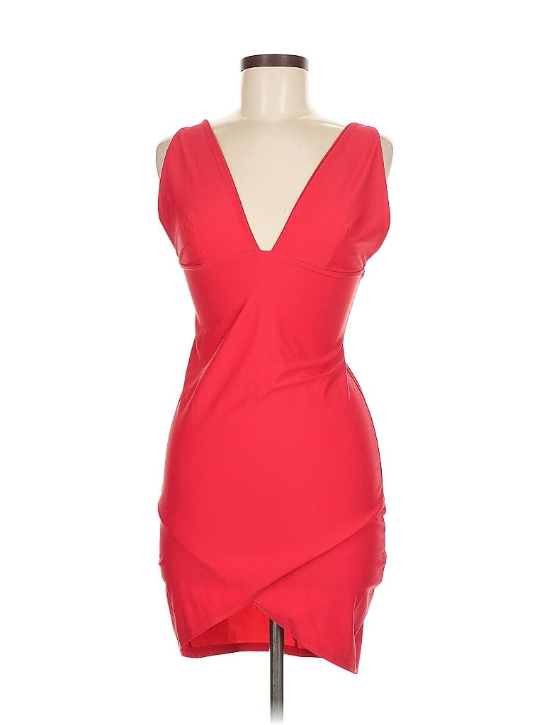 Pre-owned Fashion Nova Cocktail Dress In Red