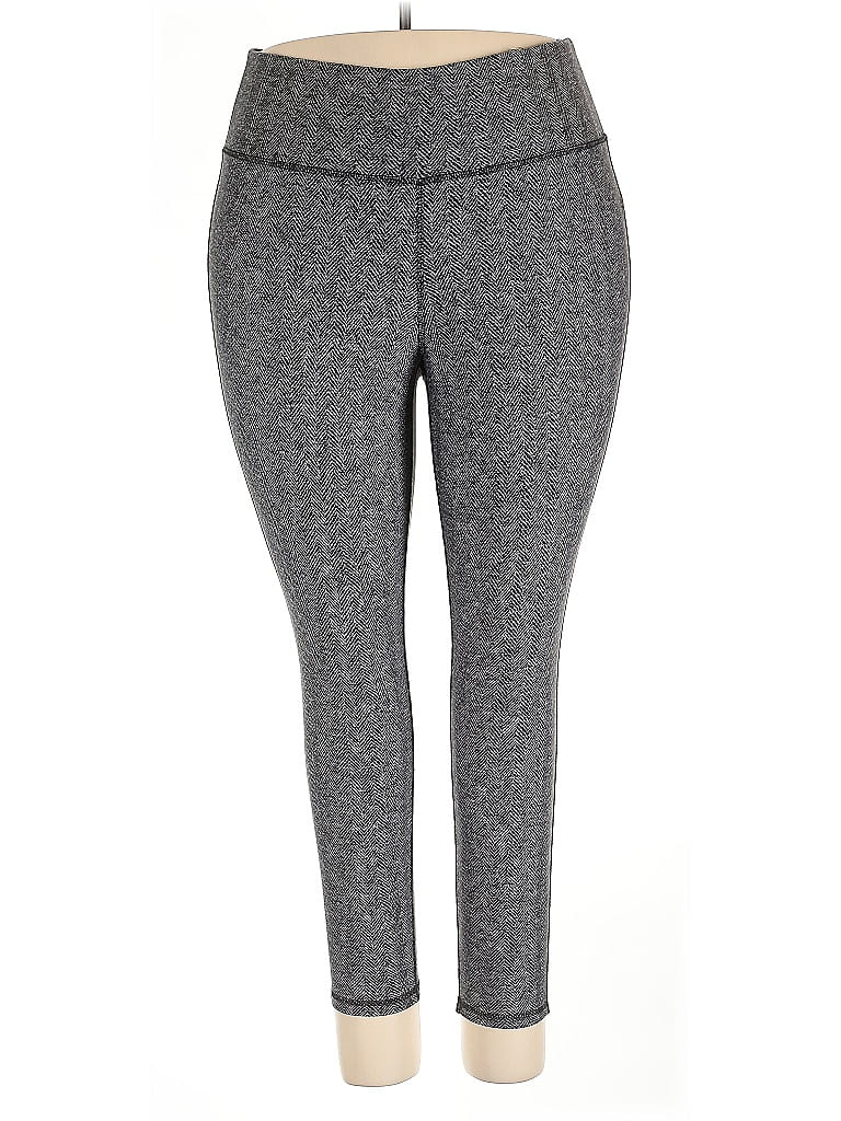 Pre-owned Livi Active Pants In Gray