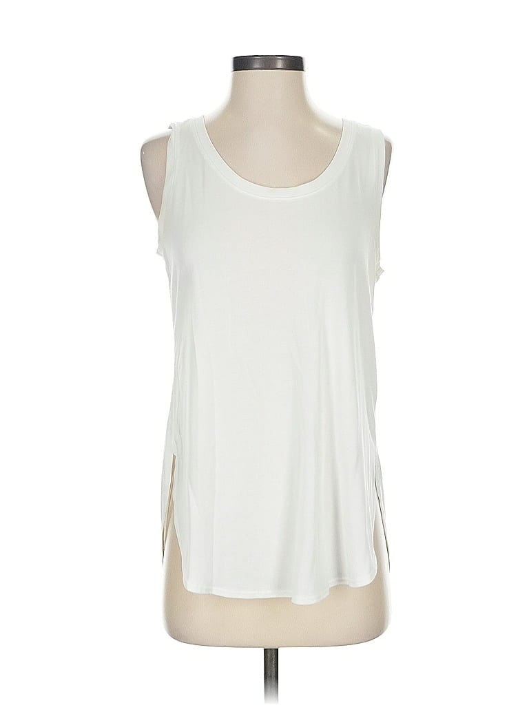 Click to view more detailed imagery on our partner's website Pre-owned Banana Republic Sleeveless T-shirt In White