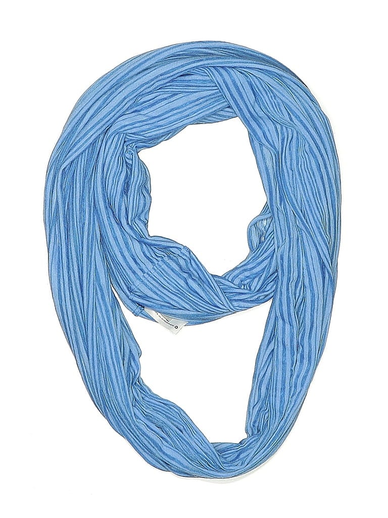 Click to view more detailed imagery on our partner's website Pre-owned Gap Scarf In Blue