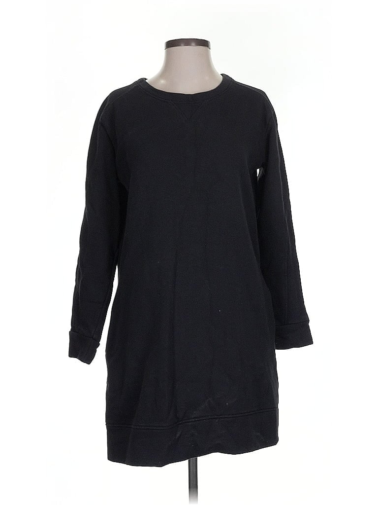 Click to view more detailed imagery on our partner's website Pre-owned Athleta Pullover Sweater In Black