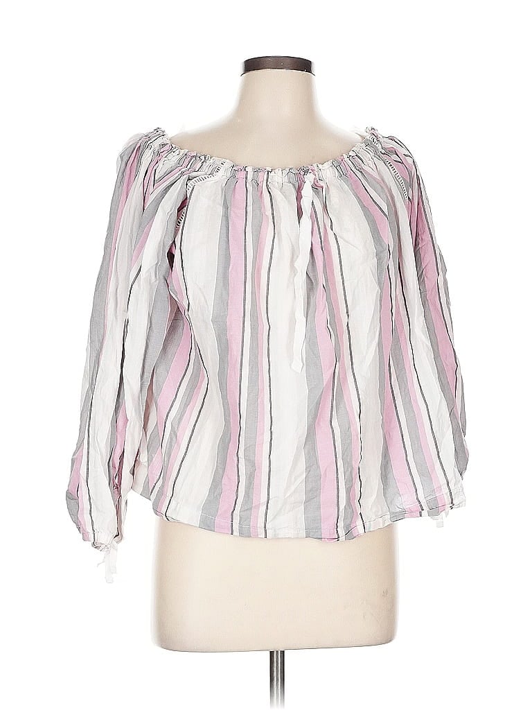 Click to view more detailed imagery on our partner's website Pre-owned Victoria's Secret 3/4 Sleeve Blouse In Pink