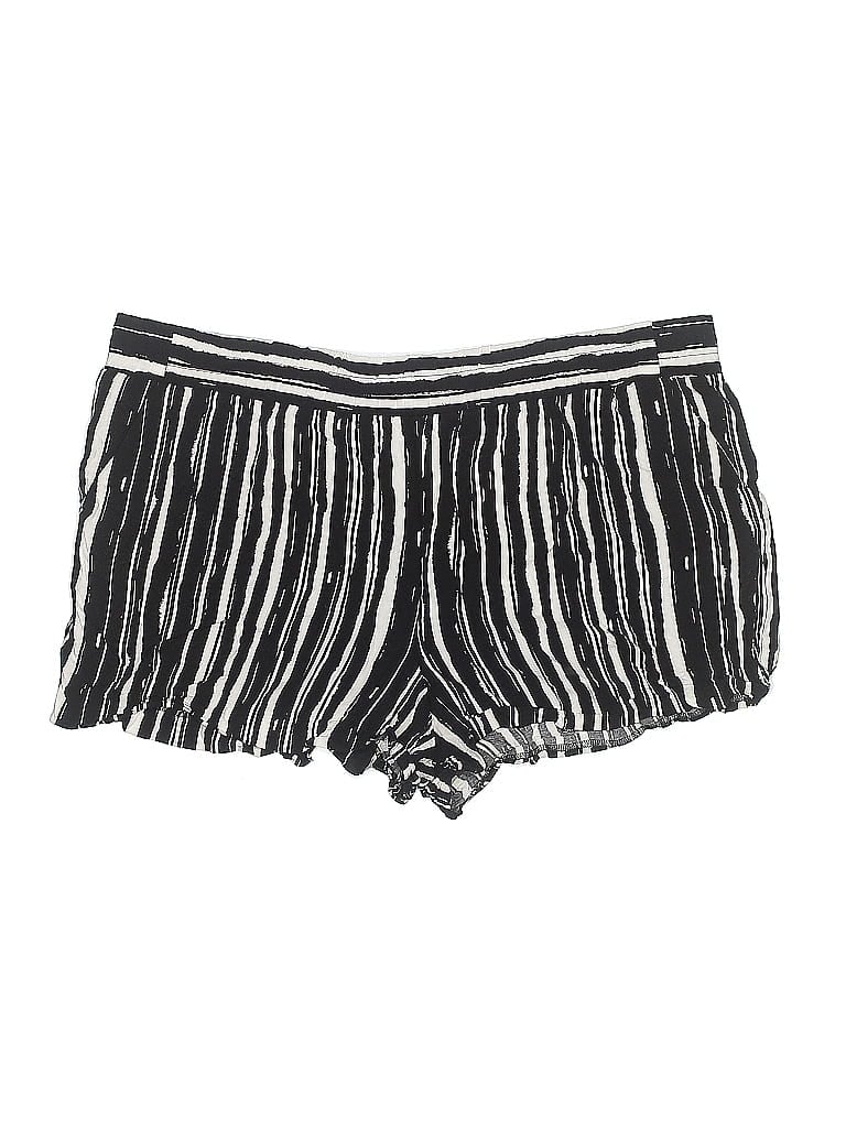 Click to view more detailed imagery on our partner's website Pre-owned Apt. 9 Shorts In Black