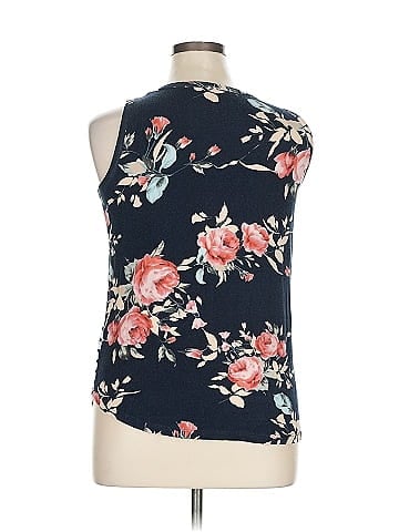 Pink Clover Sleeveless T-Shirt (view 2)