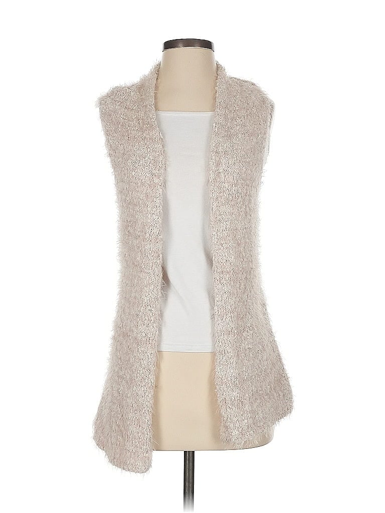 Click to view more detailed imagery on our partner's website Pre-owned Olsen Sweater Vest In Brown