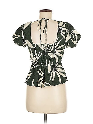 Francesca's Short Sleeve Top (view 2)
