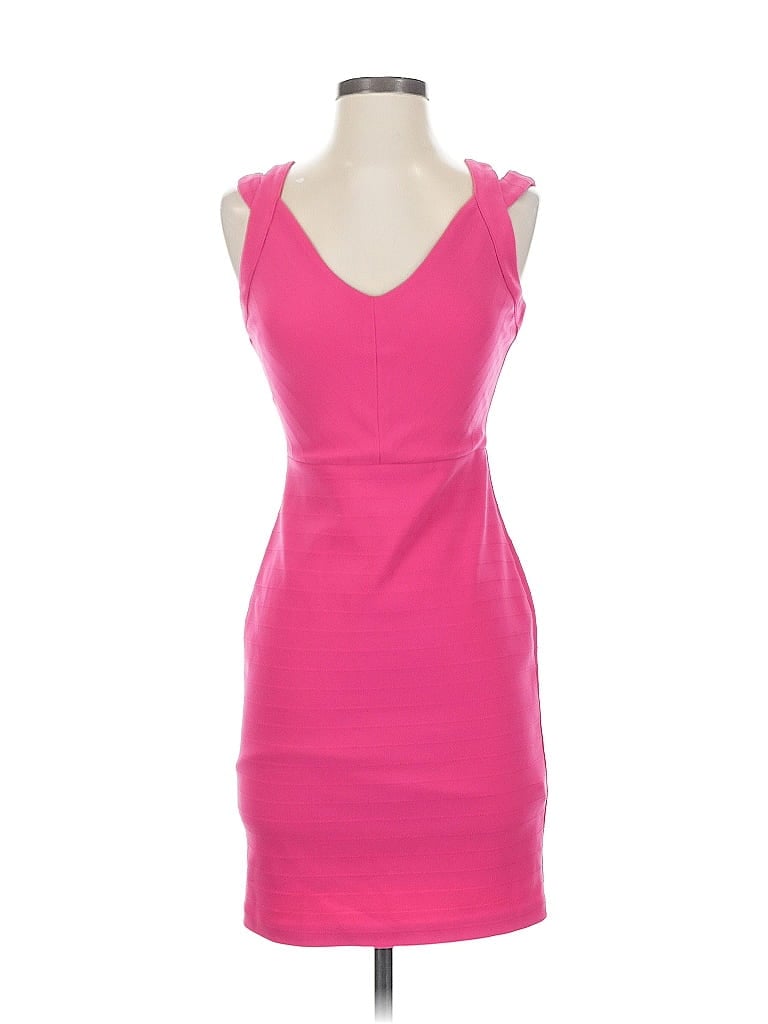 Pre-owned Guess Cocktail Dress In Pink