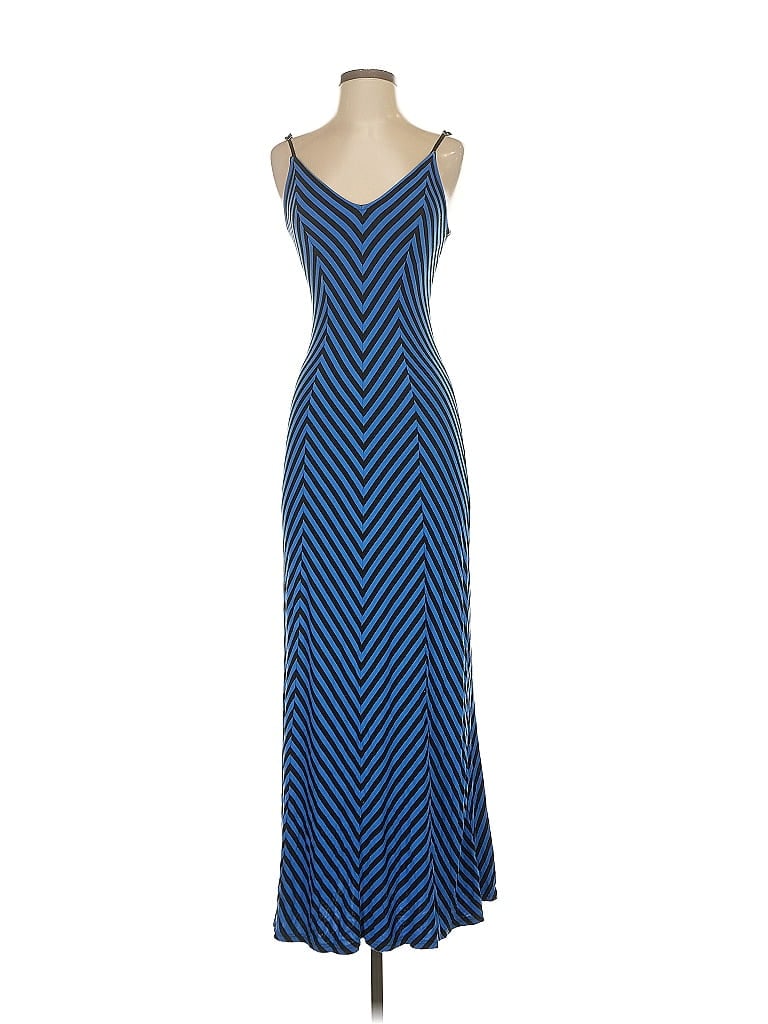 Pre-owned Mossimo Casual Dress In Blue