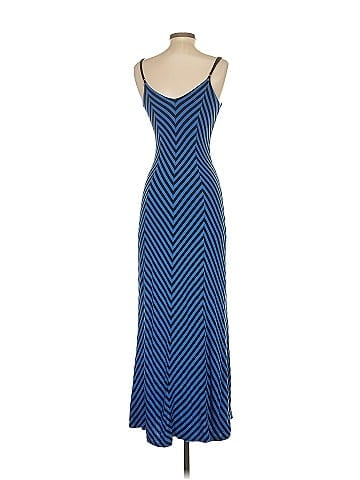 Mossimo Casual Dress (view 2)
