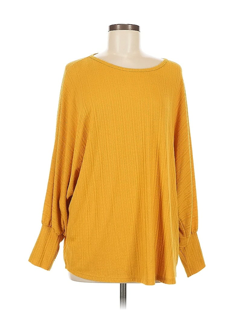 ANDREE BY UNIT Pre-owned Pullover Sweater In Yellow