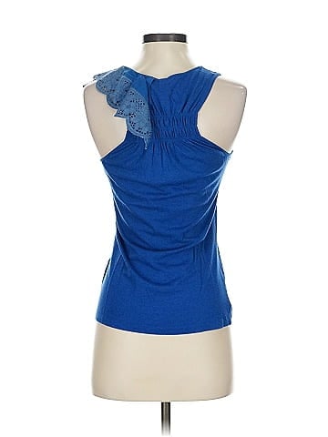 Tiny Sleeveless Top (view 2)