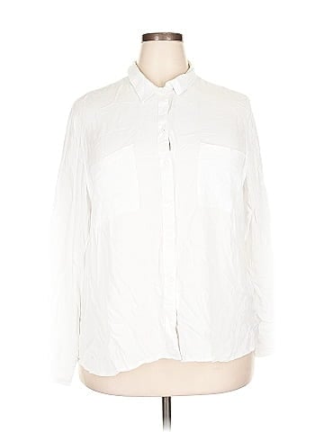 Falls Creek 3/4 Sleeve Button-Down Shirt (view 1)