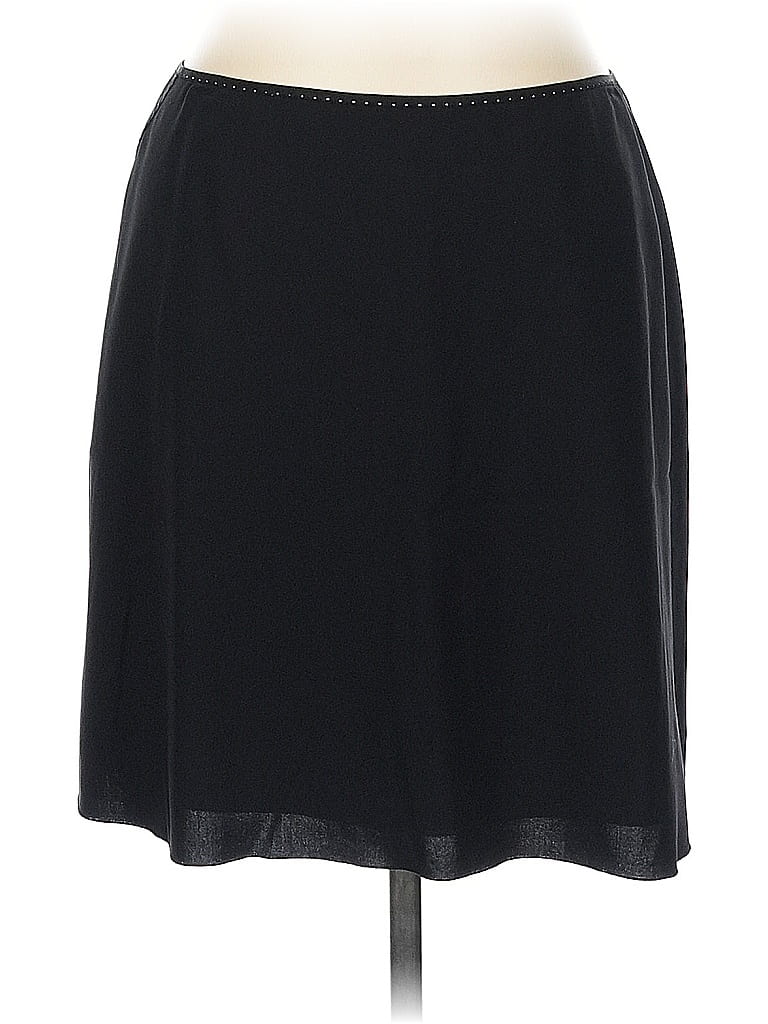 Click to view more detailed imagery on our partner's website Pre-owned Tahari Wool Skirt In Black