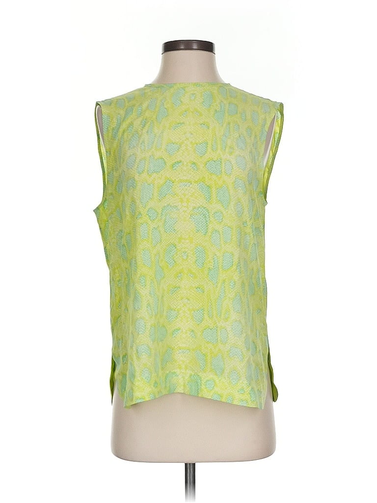 Click to view more detailed imagery on our partner's website Pre-owned Equipment Sleeveless Silk Top Green Halter Neckline Tops