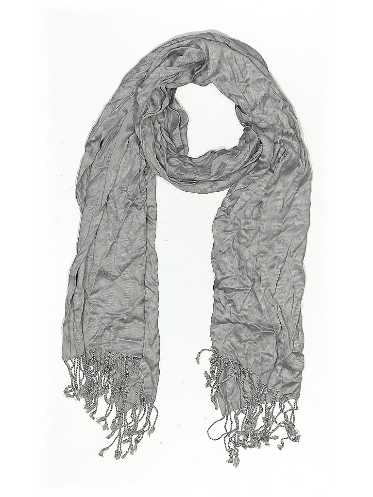 Pre-owned Isa & Stef Scarf In Gray