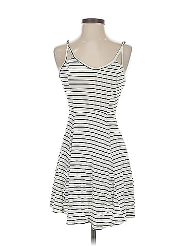 Mudd Casual Dress (view 1)